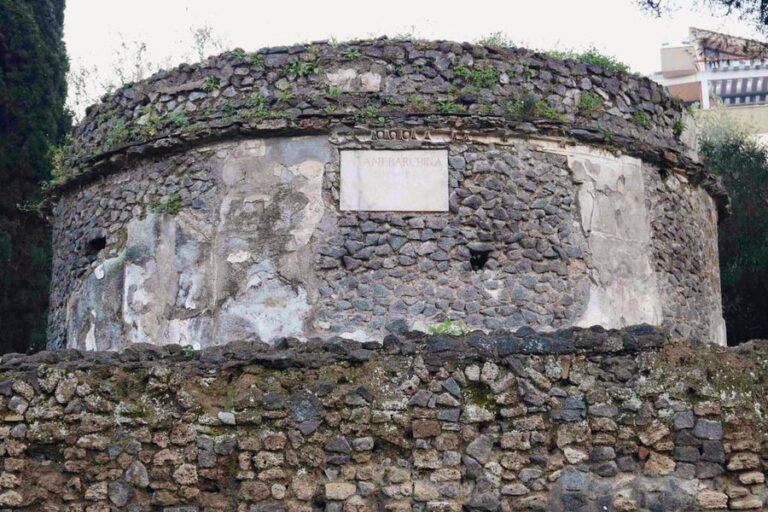 Tomba Porta Nocera Militar Hispania