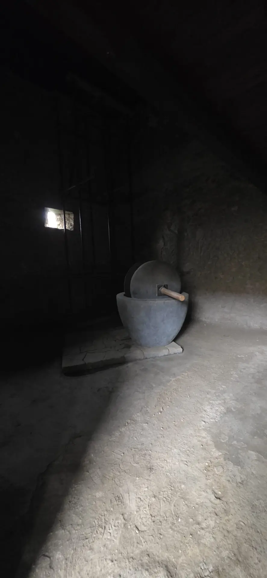 Mola asinaria Pompeia Casa Nave Europa